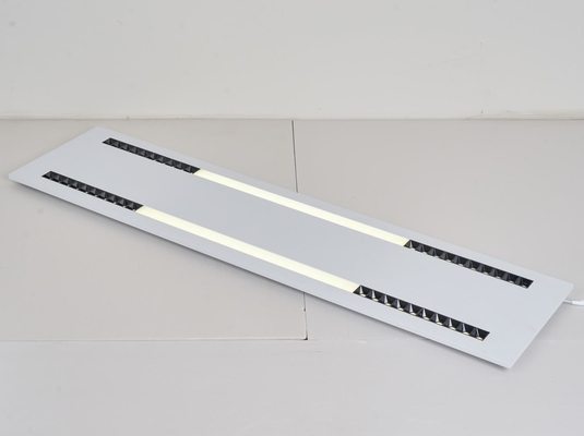 Anti Glare flat panel led ceiling light 80Ra UGR 22 Metal fixture Linear Light 2x4 led flat panel light supplier