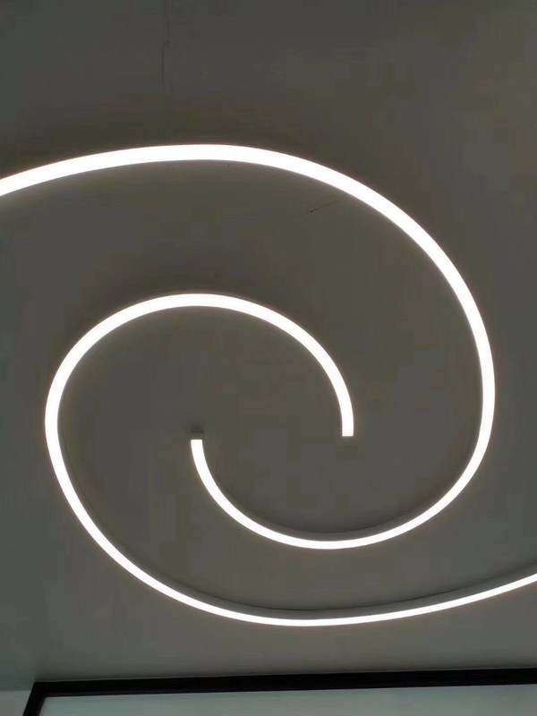 Bendable LED Aluminum Profile with Multiple Lengths and Clear Opal Frosted Covers for Back Lighting and Edge Lighting Applications supplier